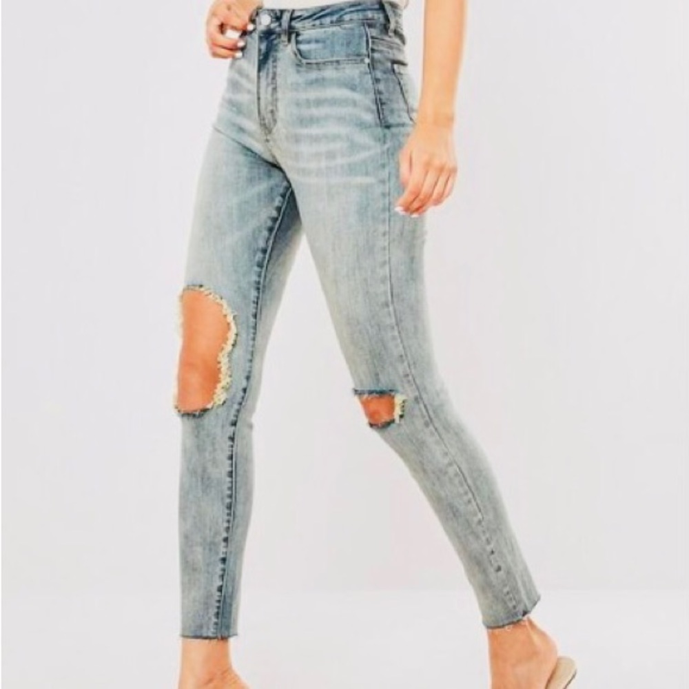 Blue High Waisted Ripped Skinny Denim Jeans Womens Sz 6R.